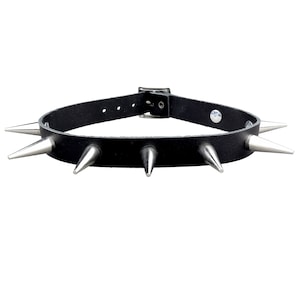 Leather collar with killer rivets 1 row - Choker - Gothic Punk collar made of leather