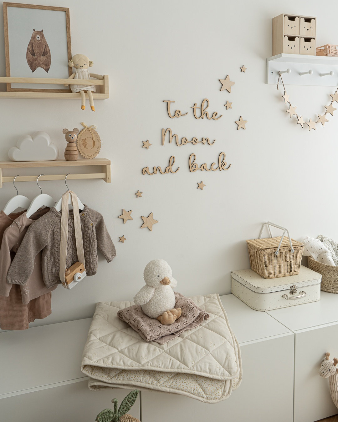 To the moon and back Kids Room Wooden Wall Quote