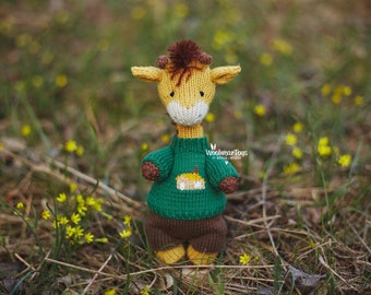 Jirafa de peluche tejida a mano: Muñeco de animal de safari de lana hecho a mano