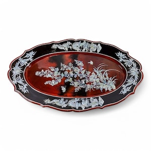 Huge vintage Asian lacquerware fluted tray inlaid with mother-of-pearl flowers, dragons, birds and butterflies, 79 x 50 cm