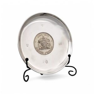 Queen Elizabeth II Silver Jubilee commemorative sterling silver coin pin dish 1977, Royal Memorabilia ring tray