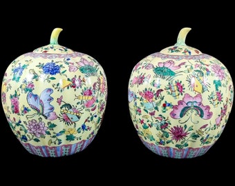 Guangxu Chinese Famille Jaune melon ginger jars painted with lotus flowers and butterflies, Qianlong red mark