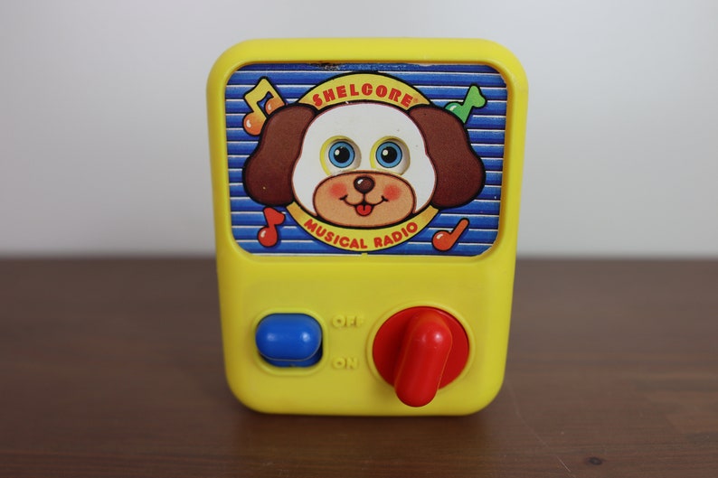 Classic Vintage 1990 Shelcore musical Radio Windup Music Toy Excellent