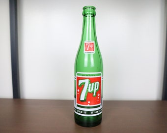 Vintage 1970s Green 7up Bottle 10 Fl Oz - Very Clean and No