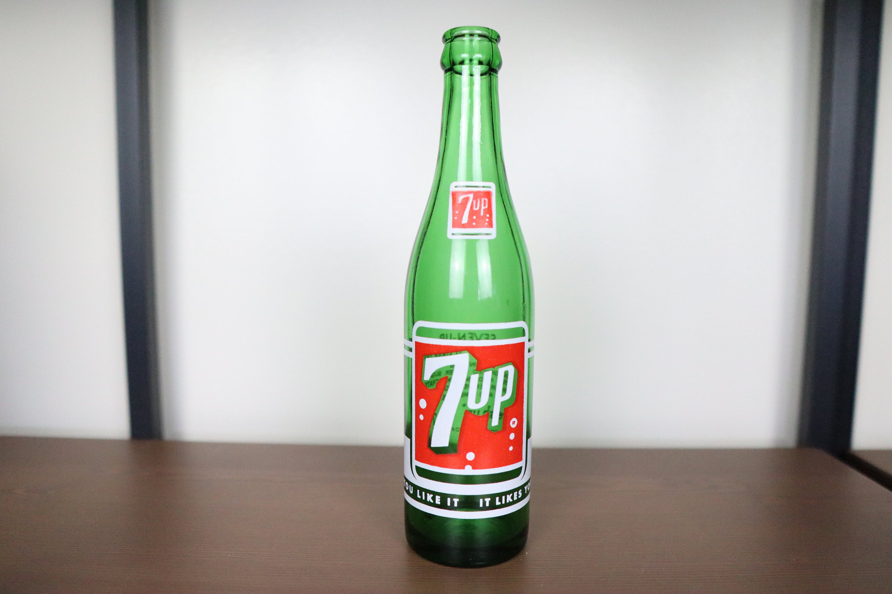 贅沢屋の 7up Vintage bottles 日本 Etsy - 花瓶・フラワースタンド