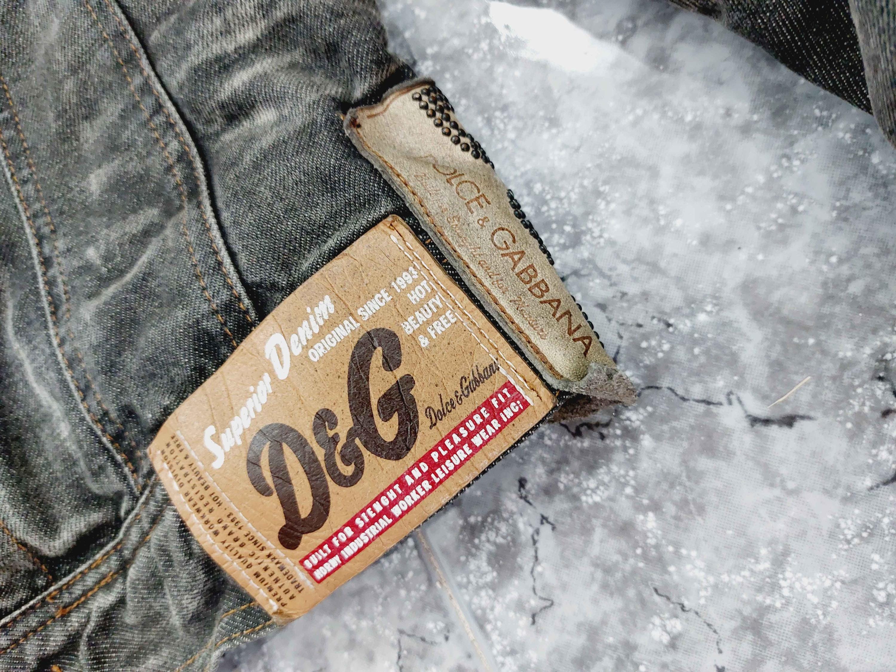 Dolce and Gabbana D&G Leather Patch Denim Brand Tag Tab Acid Wash