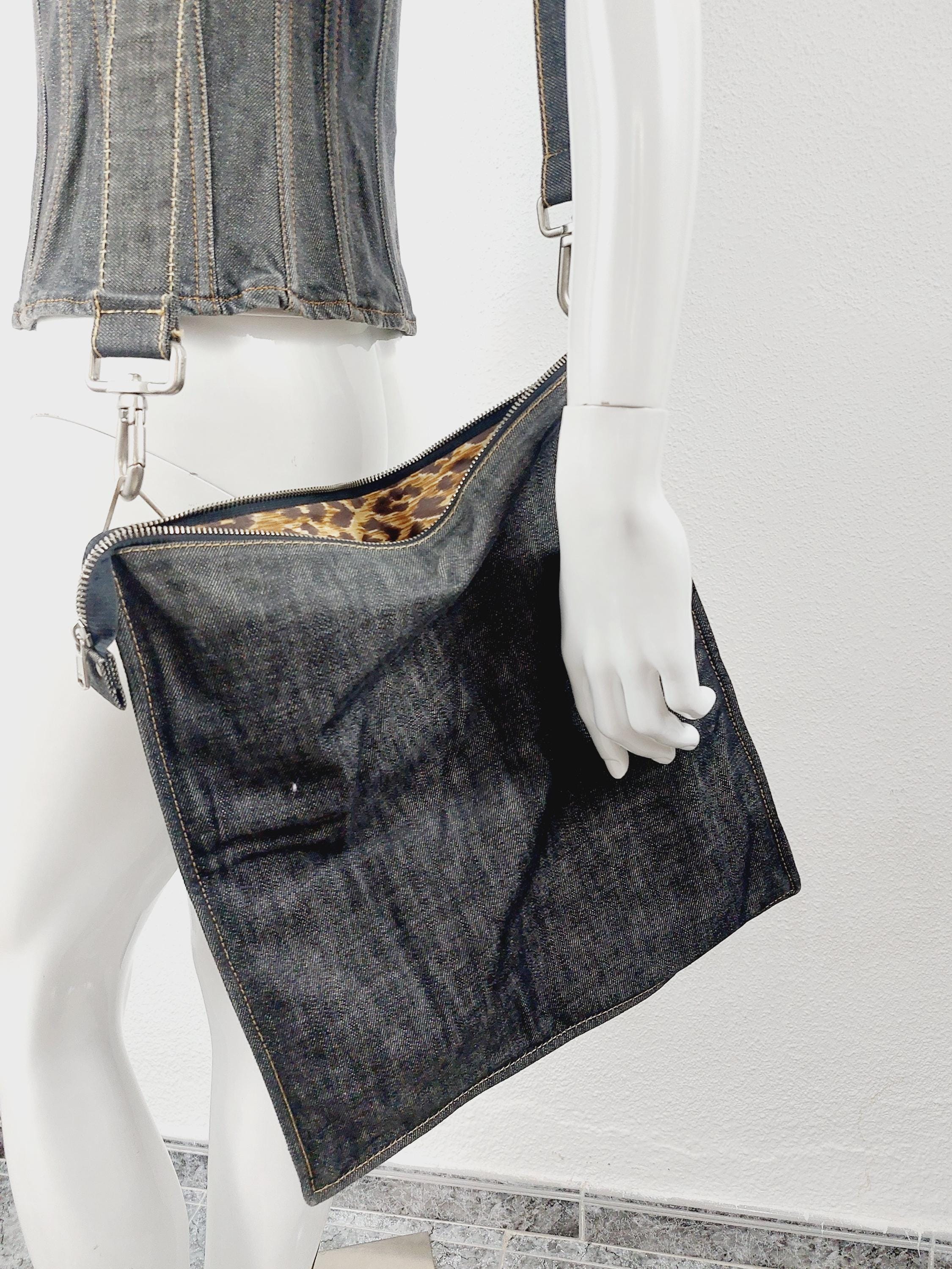 Dolce and Gabbana D&g Denim Jeans Zipper ZIP All Around Messenger