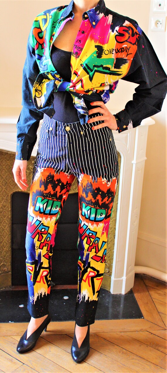 90s Versace Jeans Couture Pin Striped Pop Art Graffiti Club 90s Versace Jeans Couture Pin Striped Pop Art Graffiti Club