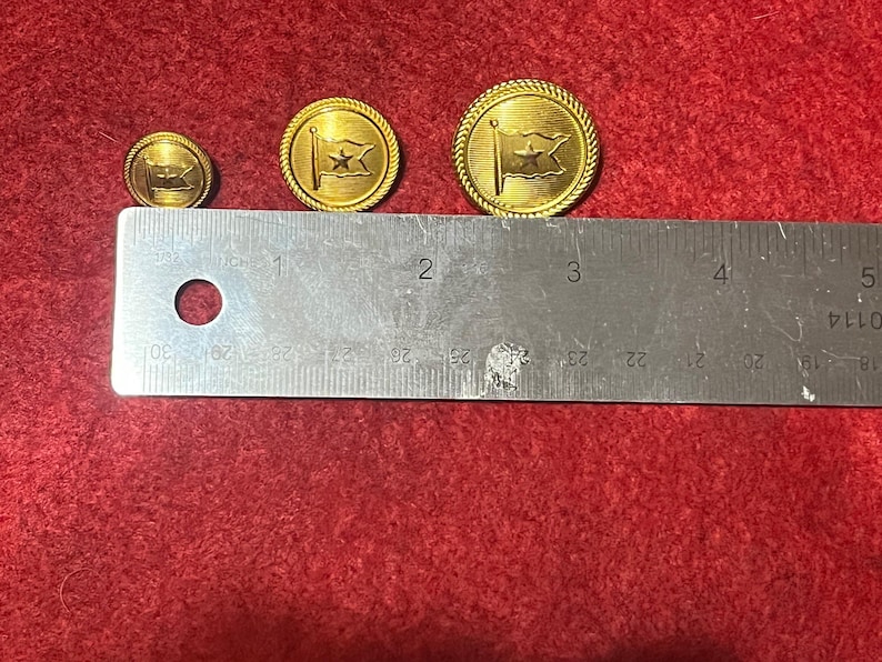 White Star Line RMS Titanic Officers Over Coat Button | Brass, 1 Inch ...
