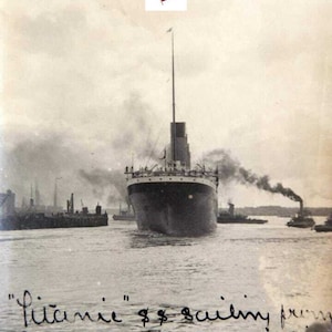RMS Titanic, Sailing Day, 10 April, 1912 Southampton Reprint Photo