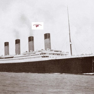 RMS TITANIC an iconic photo of the great ship, HQ reprint!