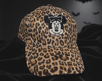 Leopard Print Minnie Bat Bow Hat – Spooky Disney Baddie Baseball Cap