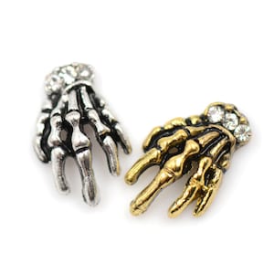 Gioielli per unghie di Halloween, ciondoli in oro/argento con motivo a mano scheletrica spettrale, strass, decorazioni, strumenti per manicure.