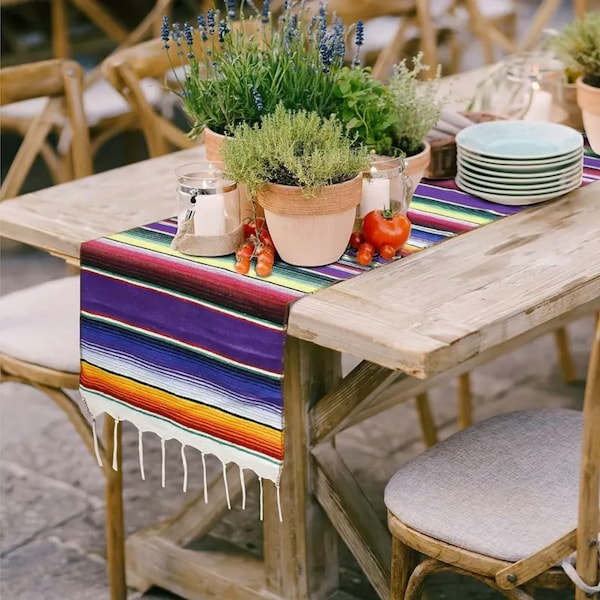 Chemin de table serape mexicain décoration de table boho-chic - chemin de table serape mexicain avec pompons - décoration bohème style vintage