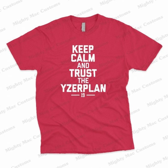 NHL Detroit Red Wings Steve Yzerman Gordie Howe Graphic Printed T Shirt  NWOT