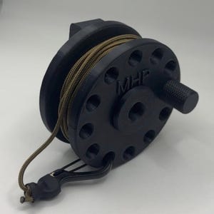 Mobile Bow Hoist: Efficient Hunting Gear image 9
