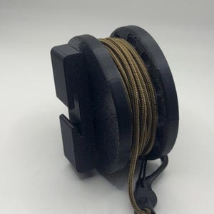 Mobile Bow Hoist: Efficient Hunting Gear image 2