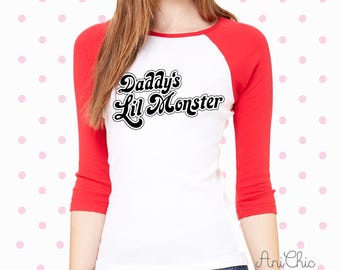 Maglietta "Daddy's Lil Monster" per Halloween, maniche a 3/4 (vestibilità unisex), maniche raglan unisex a 3/4.