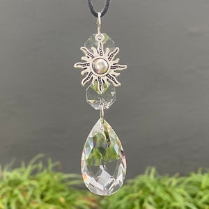 Charm Suncatcher, Hanging Crystal Prism, Gemstone Light Catcher, Car Charm, Feng Shui Decor, Housewarming Gift, Stocking Stuffer Gift