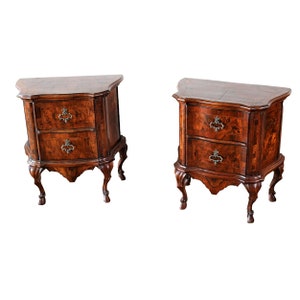 A pair of &#39;700th century Victorian style bedside table
