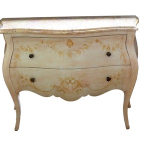 Louis XV style chest of drawers