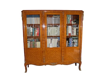 Dreitüriges Bücherregal im Louis XV-Stil