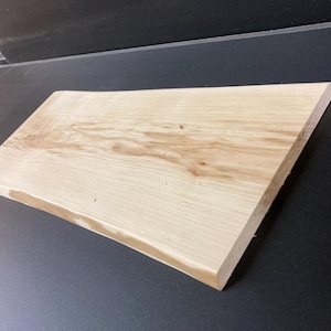 Losa de borde vivo sin terminar: la artesanía de madera más vendida