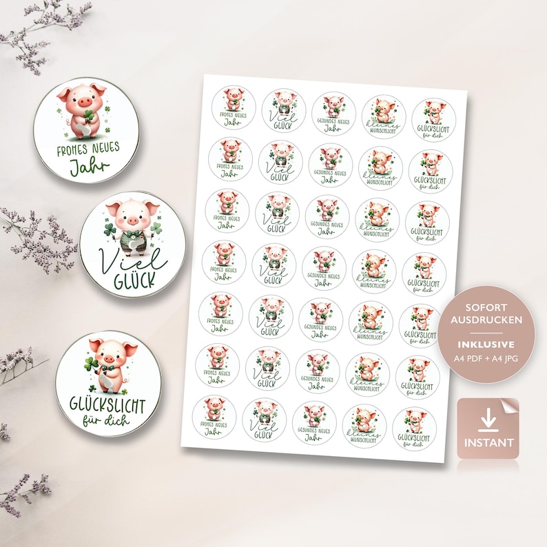 Puede incluir: Hoja de pegatinas redondas con ilustraciones de cerdos y tr&eacute;boles. Textos: "Frohes Neues Jahr", "Viel Gl&uuml;ck", y "Gl&uuml;ckslicht f&uuml;r dich". Incluye un icono de descarga y la palabra "Instant".