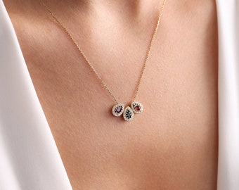 Collier familial avec pierres de naissance • Collier pour maman • Collier avec pierres de naissance • Cadeau push • Cadeaux pour la fête des Mères