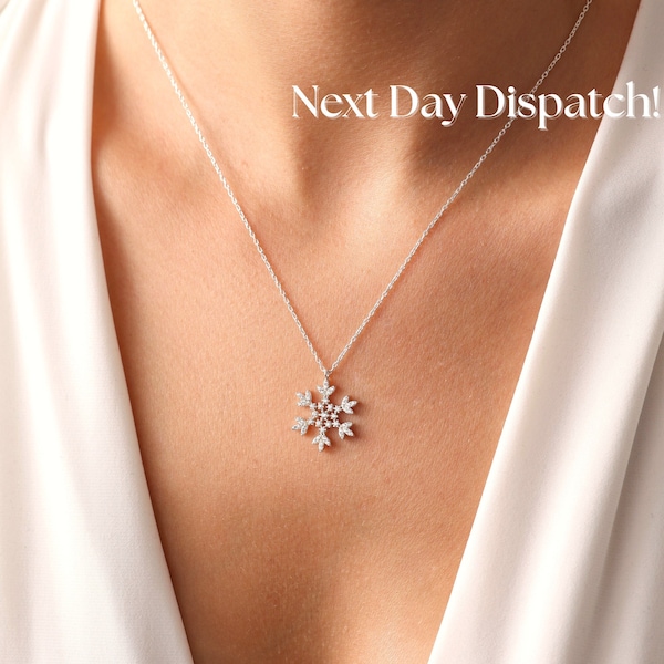 Grandma Necklace • Snowflake Necklace • Silver Snowflake Necklace • Snowflake Jewelry • Mothers Day Gifts