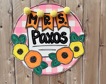 Teacher door hanger, classroom door hanger, back to school, gingham door hanger, personalized door hanger, floral classroom decor