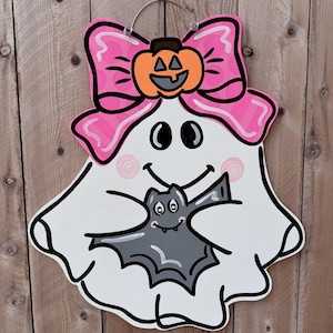 Ghost door hanger, halloween door hanger, coquette ghost door hanger, coquette Halloween door hanger, cutesy ghost door hanger