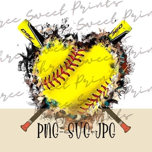 Pode incluir: Uma bola de softball amarela com costuras vermelhas é cercada por um design abstrato colorido. Dois bastões de beisebol cruzados com alças vermelhas estão atrás da bola. O texto "PNG-SVG-JPG" está na parte inferior da imagem.