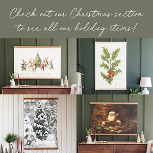 K&ouml;nnte beinhalten: Vier gerahmte Drucke mit Weihnachtsmotiven. Die Drucke zeigen eine Gruppe von Hasen, die um einen Weihnachtsbaum tanzen, einen Stechpalmenzweig, eine verschneite Waldszene und den Weihnachtsmann, der ein Buch liest.