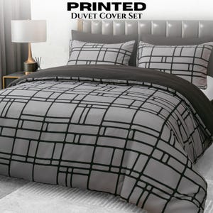 Brushed Microfibre Duvet Cover Set: Modern Stripe Print, Hypoallergenic Bedding