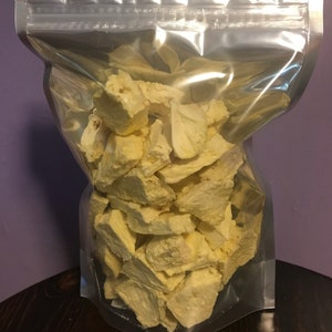 Freeze-Dried Pineapple Chunks