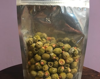 Freeze-Dried Whole Pimento Stuffed Manzanilla Olives