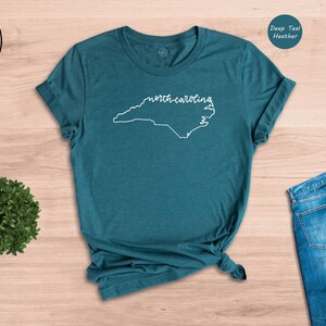 Camiseta con el mapa de Carolina del Norte, recuerdo de viaje de Carolina del Norte imagen 5