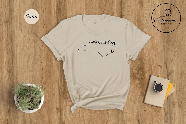 Camiseta con el mapa de Carolina del Norte, recuerdo de viaje de Carolina del Norte imagen 2