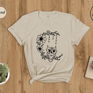 Floral Owl Shirt, Flower Owl T shirt, Birthday Gift, Owl Shirt, Cute Owl Shirt, Owl Tee, Gardener Shirt, Nature Lover, Animal Lover Shirt