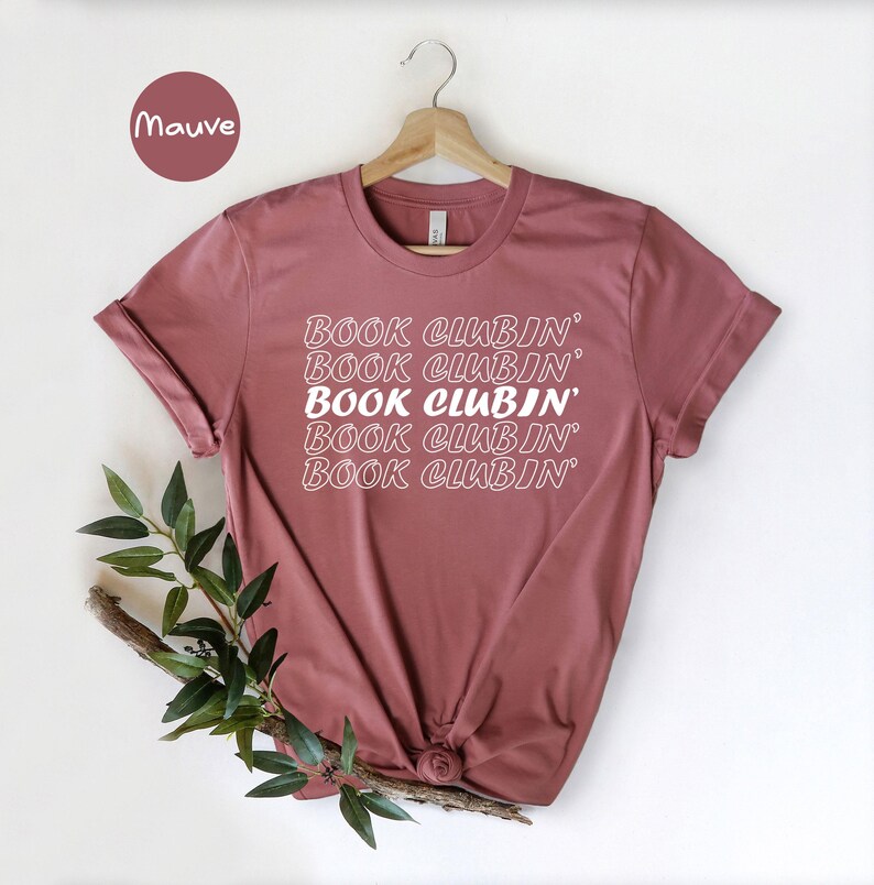 Camiseta de club de lectura, camiseta retro con texto ondulado para club de lectura, regalo para amantes de la lectura, camiseta para bibliófilos. imagen 5