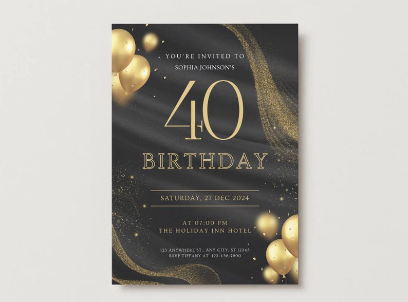 Puede incluir: Invitaci&oacute;n de cumplea&ntilde;os n&uacute;mero 40 en negro y dorado. La invitaci&oacute;n presenta globos dorados, detalles dorados ondulados y el texto "YOU'RE INVITED TO SOPHIA JOHNSON'S 40 BIRTHDAY" con detalles del evento.