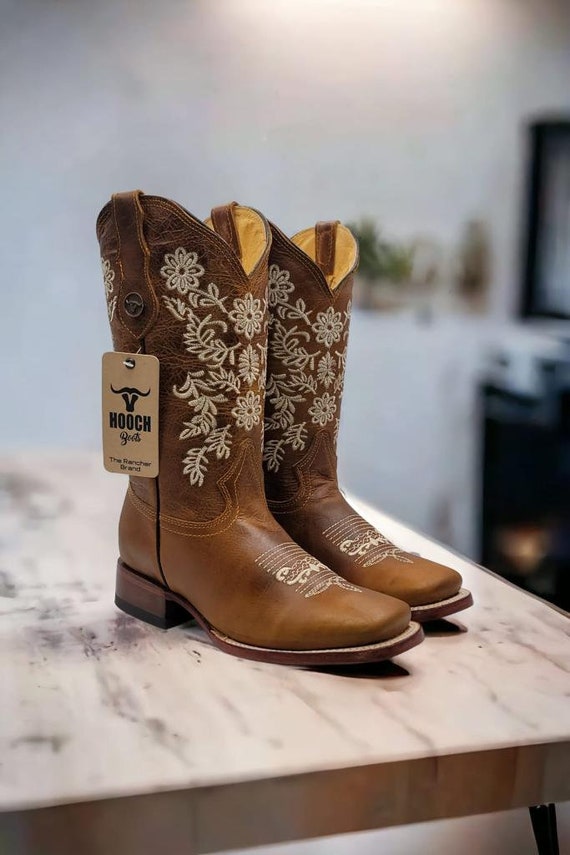 WOMENS COWGIRL Western Cowboy Cowgirl Square Toe Genuine Leather Honey  Flowers Embroidered BOOTS Boho 