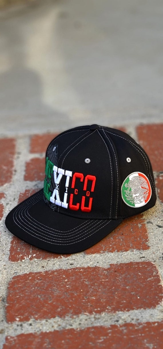 Hatworld snapbacks 2025