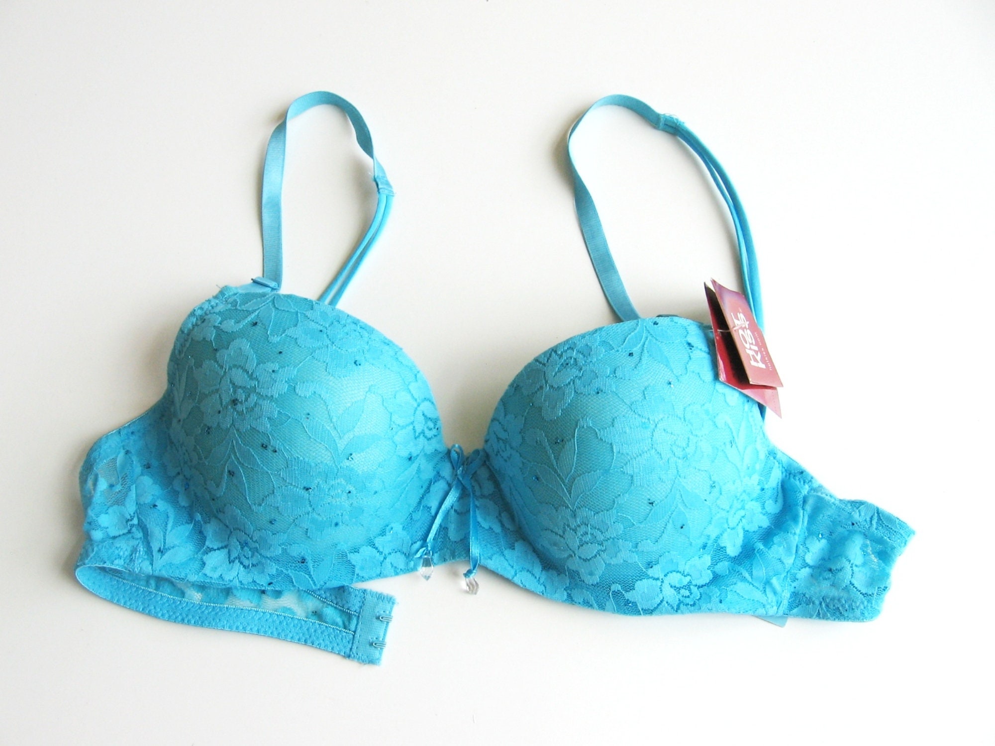Hot Kiss NEW Blue Shimmer Confetti Lace Overlay Contour Cups