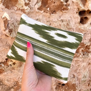 Ikat bag GREEN Mallorca Mallorcan fabric green tongue pattern Mediterranean accessory clutch cosmetic bag small bag