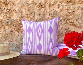 Ikat Kissen LILAC Mallorca mallorquinischer Stoff blau Zungenmuster Mediterrane Deko Kissenbezug