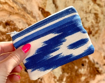 Mini sac Ikat BLEU Majorque Majorque tissu bleu langue motif méditerranéen accessoire portefeuille petit sac