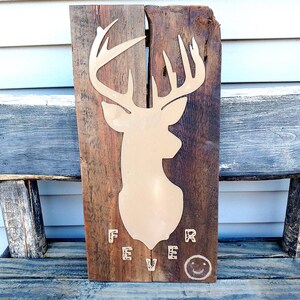 Rustic Buck Fever Vintage Wall Hanging Reclaimed Barnwood Whitetail Deer Wildlife Woodland Cabin Cottage Home Lodge Hunting Wall Decor 077