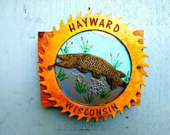 Rustic Musky Fish Saw Blade Wall Art: Hayward WI Souvenir ~ 343